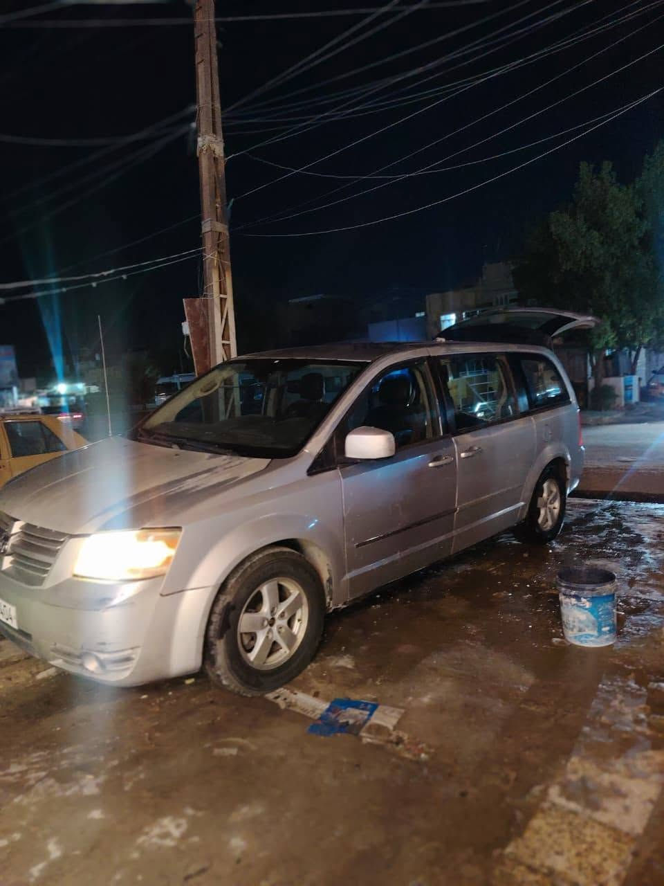 3300
2008
وادر كندي 
مصبوغه عام جماليه وعوزه صبغ
مبدل جاملغ وباب سايق 
تبريد 3قطع ثلج
تخم تايرات جدد
كهربائيات كله شغاله
كير مكينه خير من الله 
صدره 75/100
 شاشه بلاد لمس كشنات جلد لون بيجي كهربائي 
السعر 75بيه مجال بسيط
العنوان بغداد الأمين الثانيه 
***********
***********

