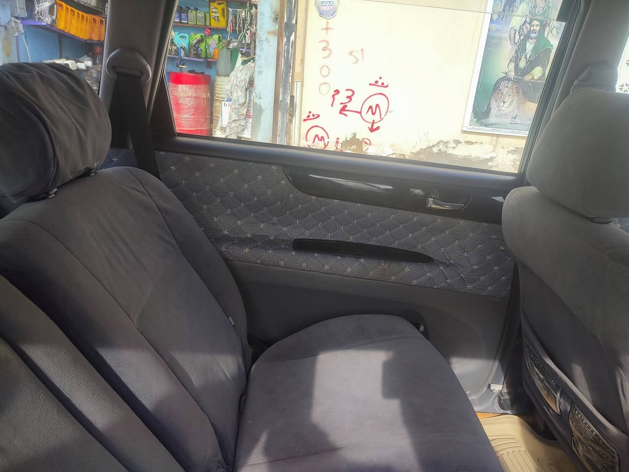نجف دولي • ابيض • جنوط كروم
