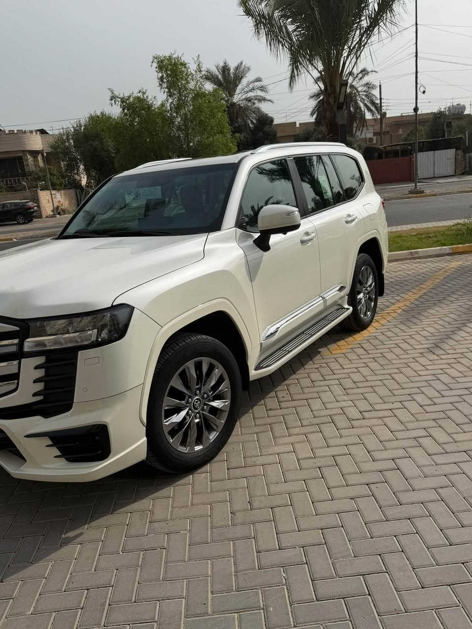 لاندكروز بريم • ٢٠٢٤ • ٢٧ ألف كم