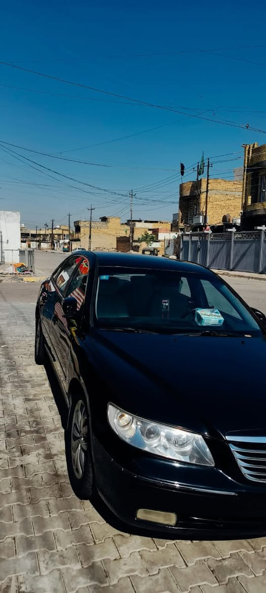 السلام عليكم ازيرا كراندر  وارد كوري 2.700 تبريد قطعتين تدفئه بلكشنات  داخل جلد رقم بغداد نلكيزي بسمي هزه جديده  مديل 2010 سياره مكفوله من الضربه بيها قطعه صبغ جاملغ امامي بس السياره كامله من كل النواحي ونضيفه مكينه كير كهربائيات تبريد تخم تاير  السعر93 وبيها مجال السونار مرفق بلصور بغداد الحسينيه 
مبايل ***********
ملاحظه السياره بيها شخوط وتكحيل ورصعات بصيطه من اخذتها اني بيها ذن
