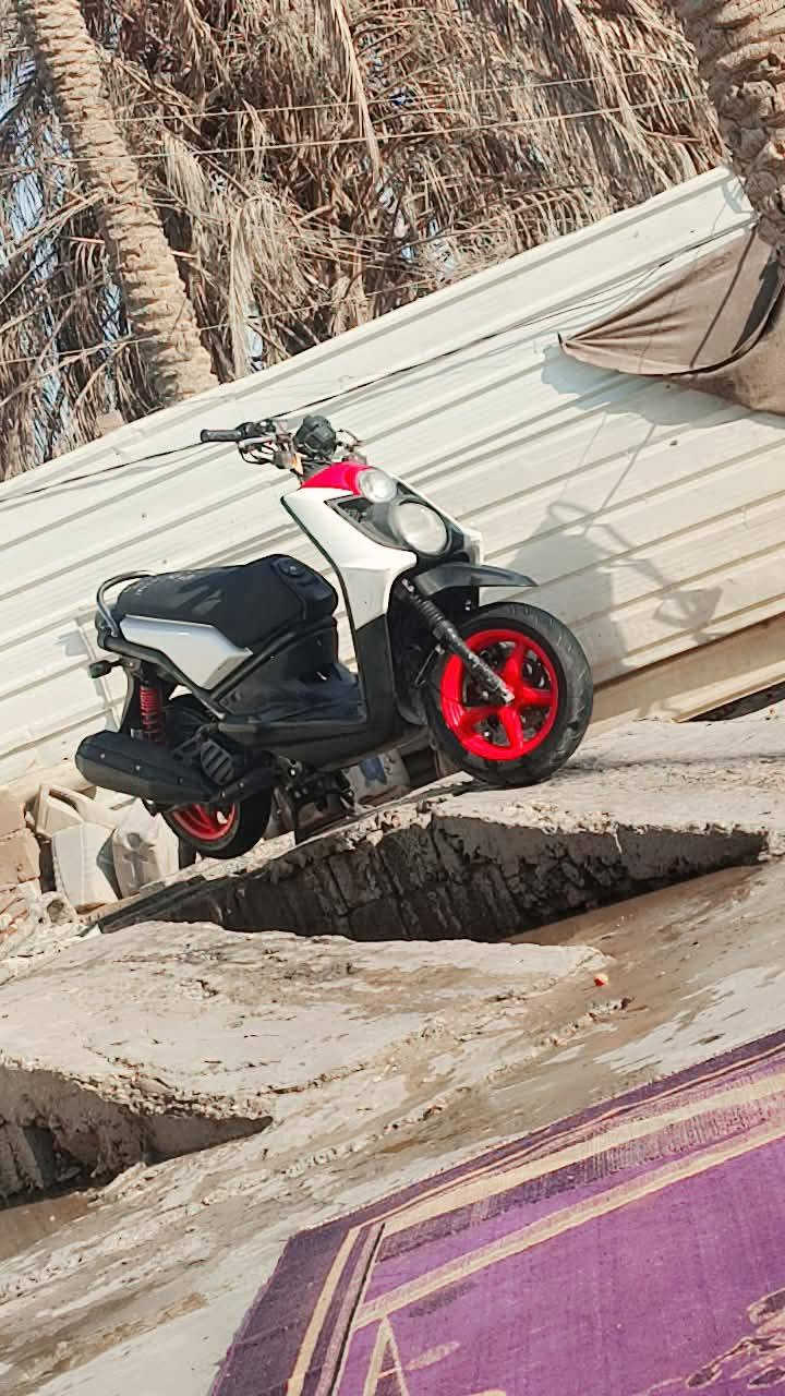 سكنك مكفوله كماله عامه و دراجه كلش نضيفه شكد ما تصورون و سعر مليون 225 قفل المكان بغداد منطقت الدوانم قرب سويب تواصل على هاذه رقم ‏‪***********‬‏و بي واتساب
