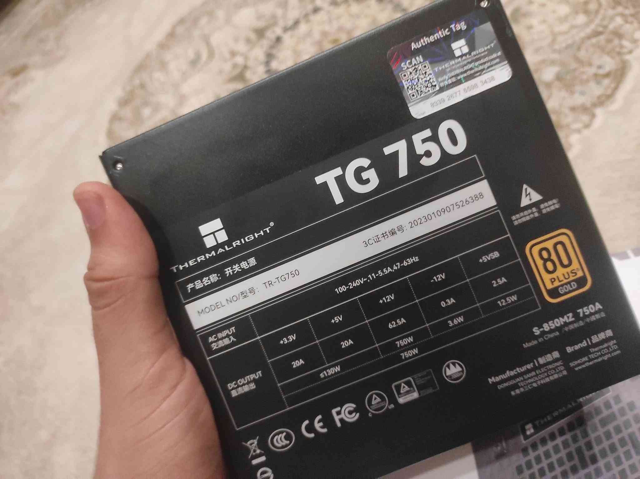 سلام عليكم قطع PC للبيع  جدد بالكارتون ما مستعملات
المعالج core i5 14600K مكسور السرعة مع الكرتون اشتريت قبل فتره وما استعملته وصولاته ويا سعره 349 الف

باور سبلاي ثيرملرايت 750W GOLD PLUS 80 يقبل PCL-e 5.0 غير مستعمل مع الكرتون وصولاته ويا ،سعره 119 الف

SSD m.2 nvme 1.4
 من شركه gigabyte اسم الموديل gen4 4000E 
مساحته 512GB سرعته 3,600
استعملته فترة اسبوعين على لابتوبي و عفته سعره 119 الف

اخوان مكاني بصرة او نجف موجود بيهن اثنينهن توصيل محافضات ما عندي البيع وجه لوجه مع الفحص اذا تحب هذا رقمي ***********
