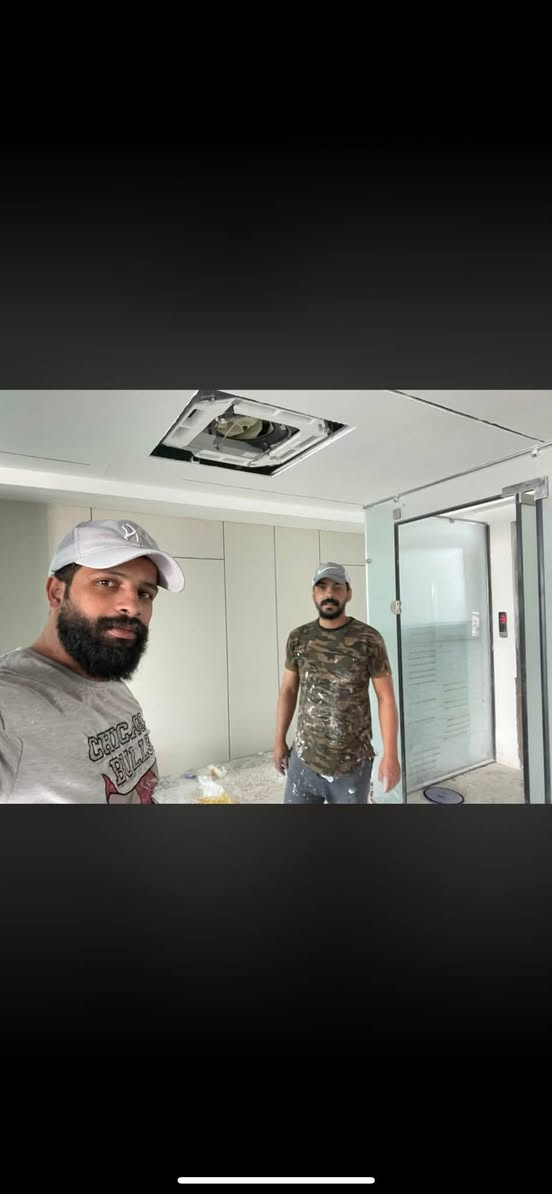 انتباه انتباه📣📣📣📣📣📣📣عروضنا هل مره غير شكل  غير صبغ بيتك وديكورات بيتك بأرخص الاسعار بما انو الصيف اجه التغير البسيط يبين اثر جميل في البيت لا تردد اتصل علينا واحنه نجي البيتك
***********
ابو نمر
