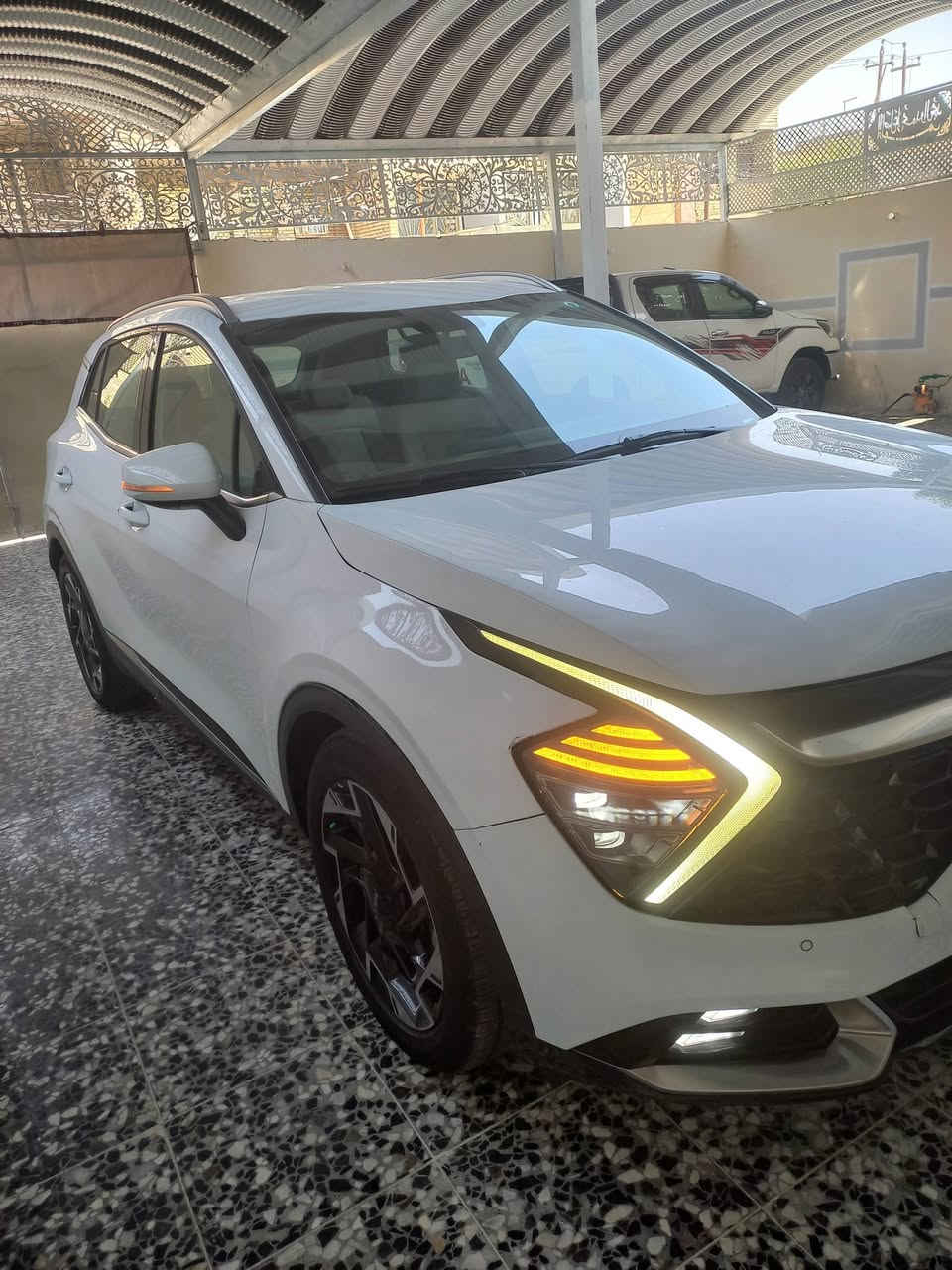 سبورتج ٢٤ خليجي رقم بغداد بسمي ماشيه ٣٨ الف تخم تاير الشركه سبير منازل تشغيل وابواب بصمه تشغيل عن بعد كشنين كهرباء اشاير ومري شفط تدفه كشنات ملاحضه امبدل بيها بنيد اثر تخه بصيطه السعر ١٨٧ المكان بغداد مشتل راست المعلمين ***********
