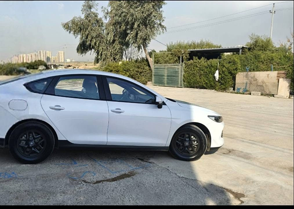 کوین  پڵەس  بی وای دی     مۆدیل 2025       23هەزار  رۆیشتووە     دوو پارچەی هەیەتی    دەرگای پشتەوە لەی سەیاق  چەملاخی پشتەوە    لەی سەیاق    یەک بست  جەملاخی پیشەوەی تەتحدیلە   ئیرباگەکانی هەموو تەقیوە  چاک کراوەتەوە وەک شەریکە    سعری 117وەرەقەو  یەک تۆز مەعاملە   سەیارە  هی من نیە   گەر موشتەری   پیوەندی بەو ژمارەیەوە بکە  وەتس ئاپیشی لەسەرە   *********** أربيل, العراق
