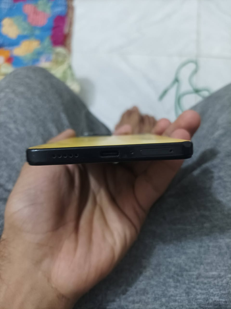 بوكو X5 PRO 5G
ذ 256
نظيف مامفتوح 120 فريم 
ب 200 وبي مجال للشراي تفضل خاص وبيك خير وادلل او اتصل عالرقم ***********
