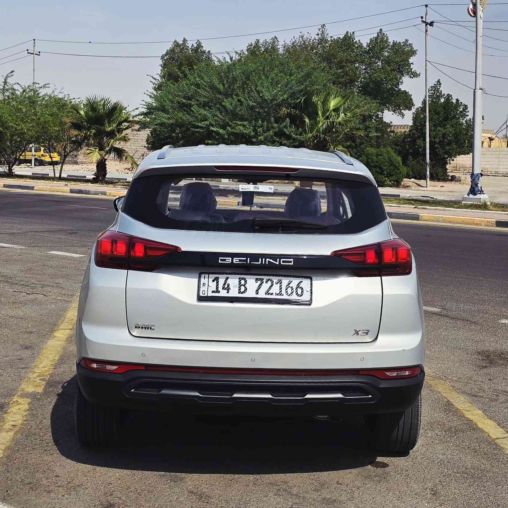 السلام عليكم 
BAIC X35 2025 بايك للبيع 
السياره بحالة الوكالة ..

عداد المسافة : 3000 ،كم

السياره مكفوله ما عده رصعه كلش كلش صغيره 

للتواصل واتساب  📞
***********
بصرة ، الزبير 

السعر 💰$
23 مليون دينار 
وبيها مجال
