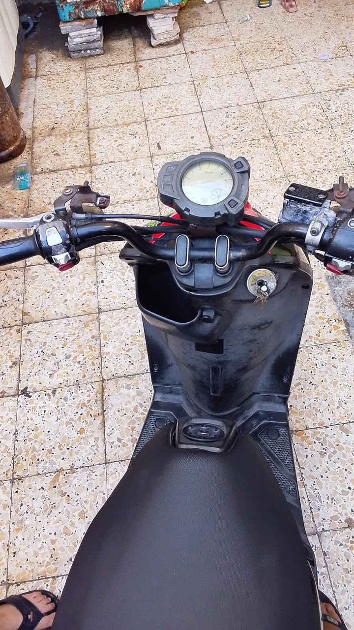 سلام عليكم سكنس جبلي مكفوله اخت الرمبه اي نقص ما بيهه صالنه رياضي سستم ببهه السعر ملون و٢٥٠ رقم الهاتف ***********
