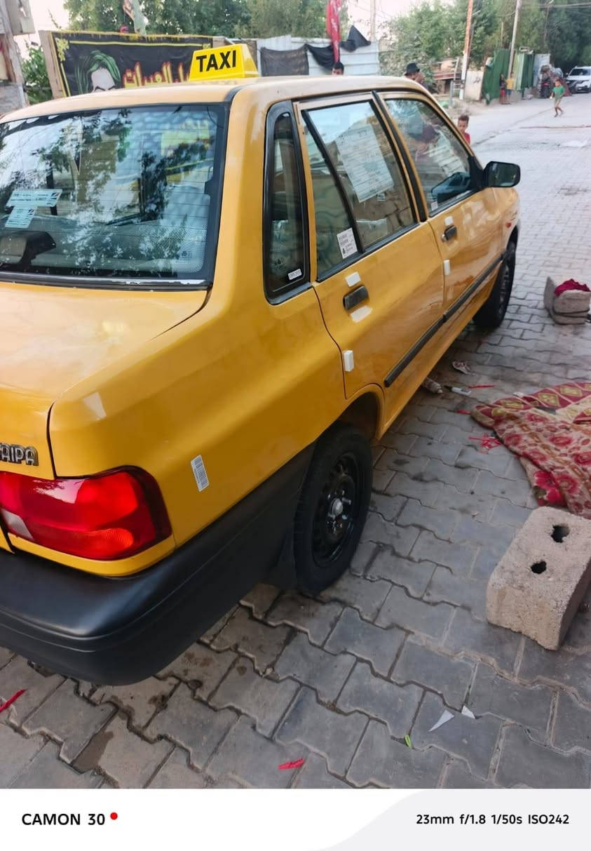 سلام عليكم سايبه مديل 11مصفره هيه وغرامات سياره جاهزه من مكينه كير حداديه تخم تاير غرفه مدوشمه عام شواصي نضيفه تبريد ثلج سياره جاهزه مجهزه اسعر 28 وبيها مجال ***********
