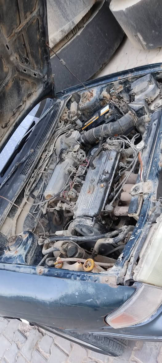 السلام عليكم كيا سيفيا للبيع موديل 94 سعرها 18 ورقة وبيها مجال كير ومحرك مكفولات حداديه زينه محرك 160 مفتوح سنويه ما ساقطه لحد 2027 راعيها يمي جاري شرط المداور رقمها نجف المكان النجف قضاء المشخاب حي الكرامه الشراي يتصل على الرقم (***********)
