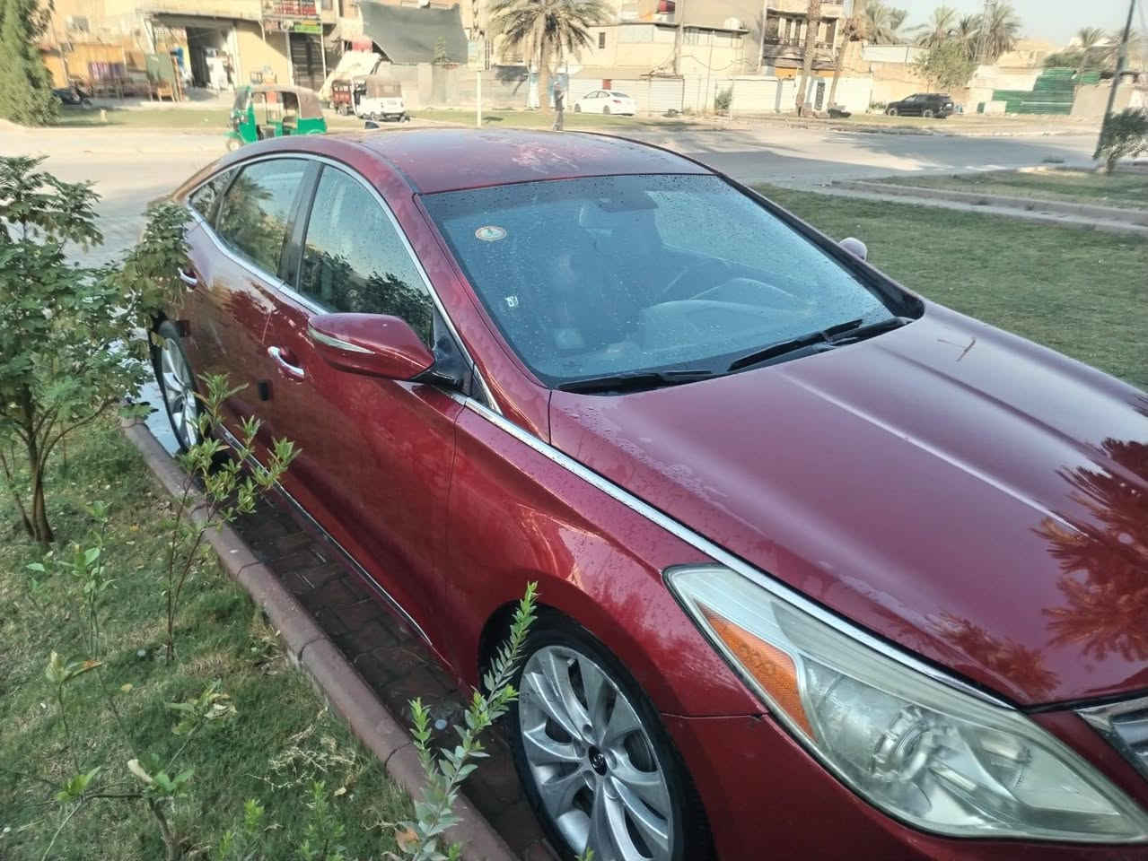 ازيرا ٢٠١٢ فول بيهه ٣ قطع صبغ بدون داخل تخم تاير جديد صدر خلفي وامامي جديد تبريد ثلج مكان بغداد الشعله السعر ٨٥ الاتصال ***********
