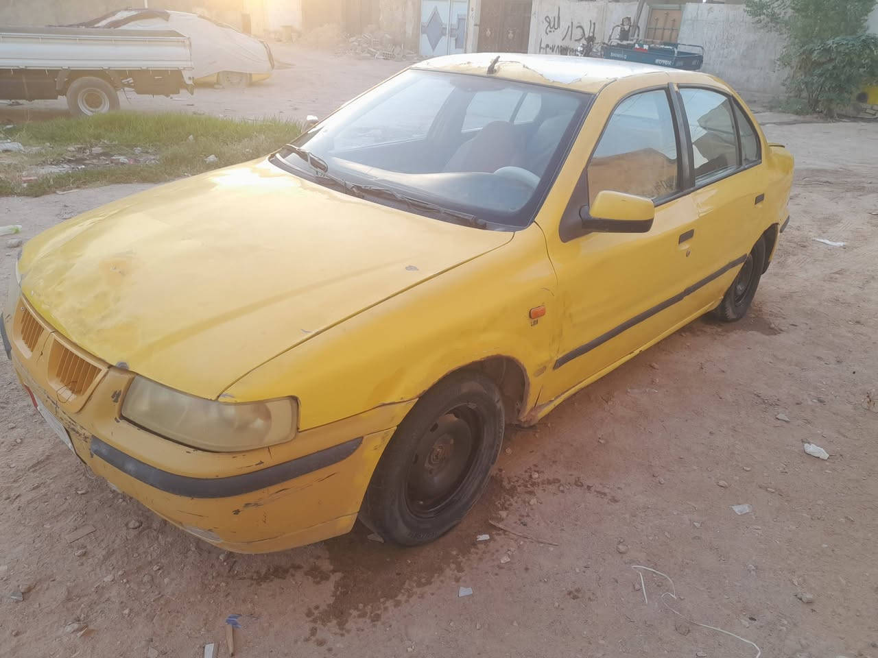 سمند كفاله عامه من ضربه وصبغ وتبديل
موديل ٢٠٠٩
مكينه وكير مكفولات شرط فرنسي شواصي لافطر ولالحيم 
كهربايئات زينه شغاله
حداديه زينه 
رقم (قادسيه)
ثاني يوم مداور راعي موجود 
مكان سياره النجف 
السعر ١٤ وبيه مجال قليل 
الاستفسار اتصال***********
