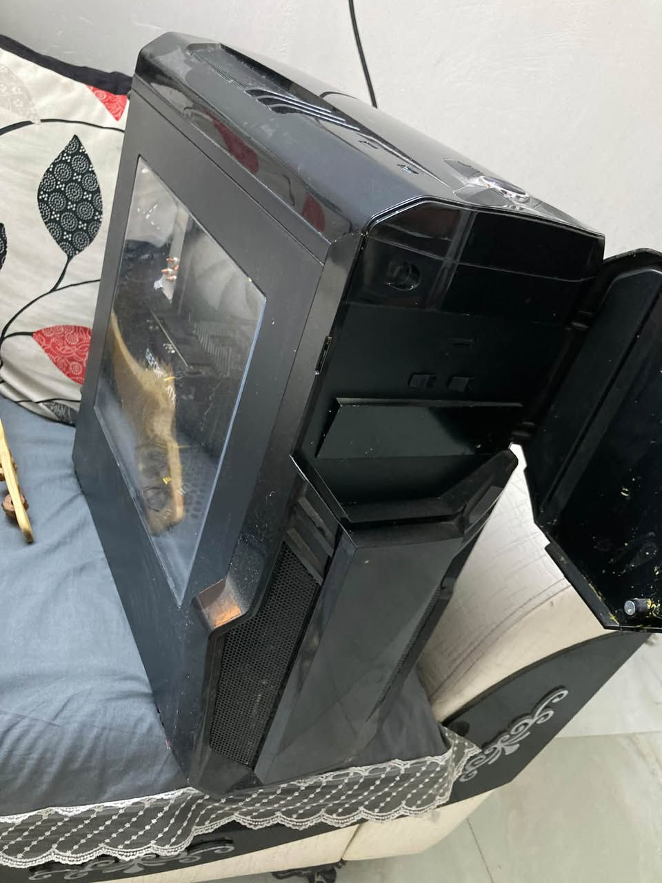 معالج i7-6700 • RTX 3050 • رام ٣٢GB