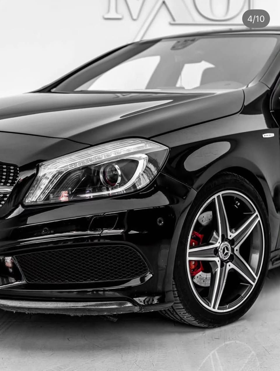 نوع: mercedes a250 amg 
موديل: 2014
سيارة خليجي
سيارة AMG
بيها صوت گزوز
كوشن هيتر - شاشه كبير - بانوراما - auto park -سيارة فول مواصفات 
السعر : 118 مجال
*********** دهوك, العراق
