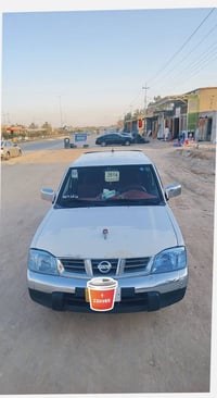 نيسان نافارا • ٢٠١٤ • نظيفه