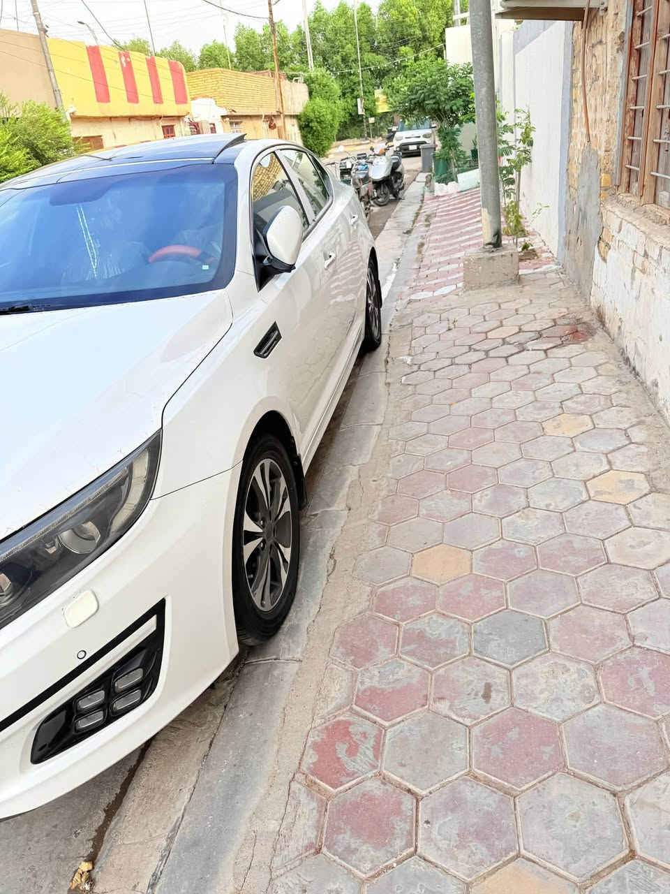 السلام عليكم 
اوبتما 2014 شكل 2015 خليجي
فول موصفات 1/1 vip 
بنوراما كشنات تدفئه تبريد 
مكينه 2400 السياره كفاله عامة ماعده بارد قليل مع السونار مرفق بصور رقمه بغداد دولي تحويل ثاني يوم بااسمي 
مكانة واسط 
للاستفسار 
***********
