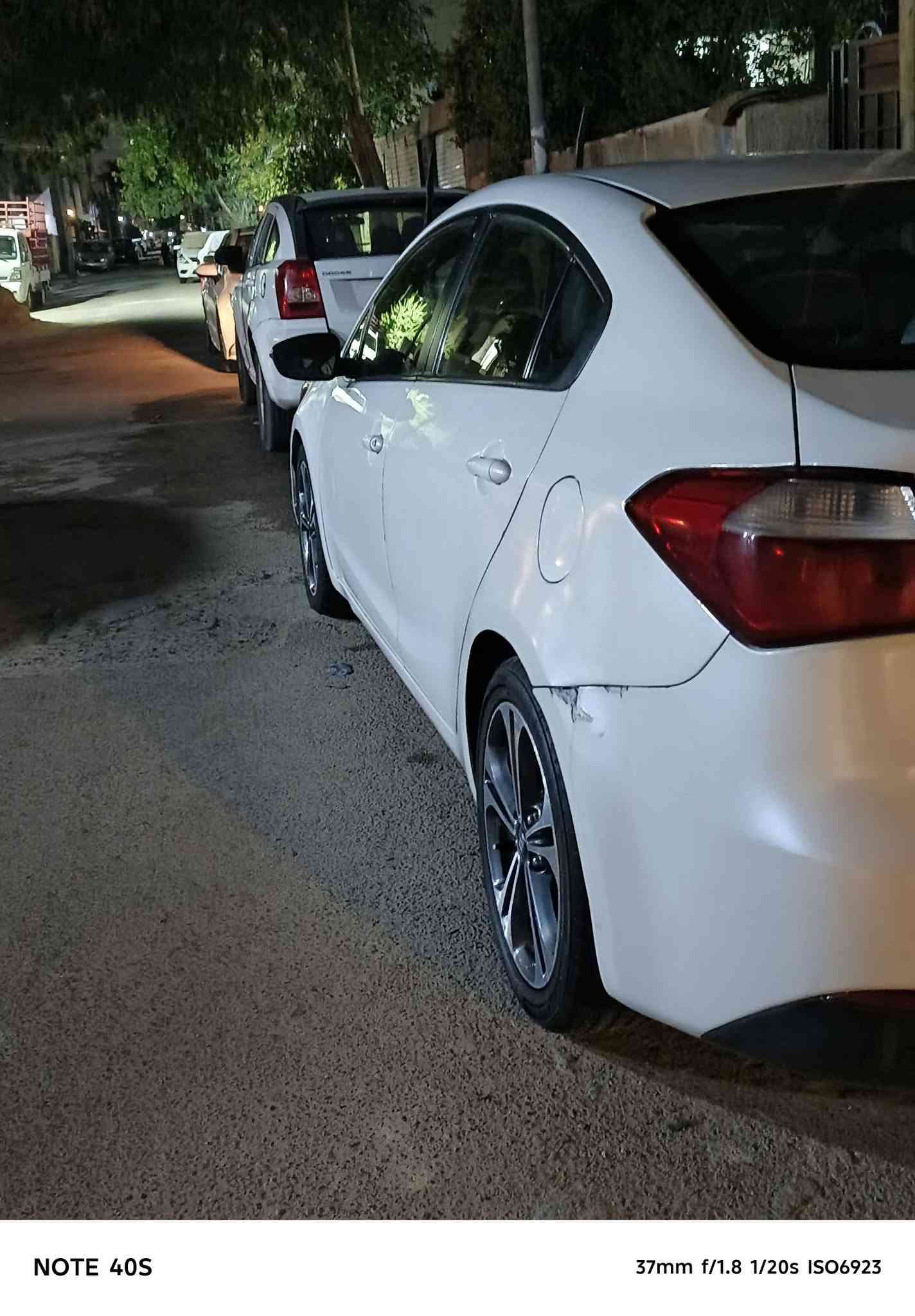كيا فورتي ٢٠١٦
محرك ٢٠٠٠ دوش 
كير At
حداديه جديه 
السياره ضررها جاملغ ايمن تبديل
جاملغات خلفيه 
السياره حلوه ومرتبه 
رقم الماني 
السعر ١٠٧$ بيها مجال
***********

نص مكتوب في الصور:
- NOTE 40S 23mm f/1.8 1/20s ISO5541
- NOTE 40S 23mm f/1.8 1/11s ISO18970
- NOTE 40S 23mm f/1.8 1/20s ISO8451
- NOTE 40S 23mm f/1.8 1/10s ISO19310
- NOTE 40S 23mm f/1.8 1/14s ISO14910
- NOTE 40S 37mm f/1.8 1/20s ISO6923
