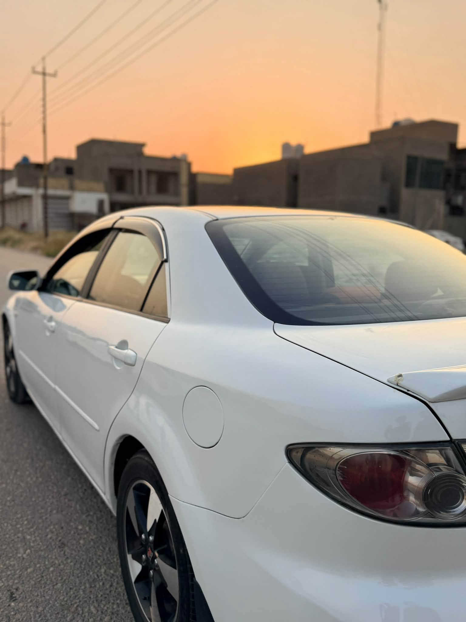 سلام عليكم      مازدا زوم 6 
2006 سيارة نضيفة كلش واحلى من صور مكينة و  كير نضيف تبريد بارد❄️
سنوية جديدة ب اسمي 
مصبوغة عام للجمالية فقط 
بيهة ضرر جوة لايت الامامي عكس سايق ضرر خفيف فقط بس هذا 
  السعر 58 وبيهة مجال قليل 

رقمي : ***********

