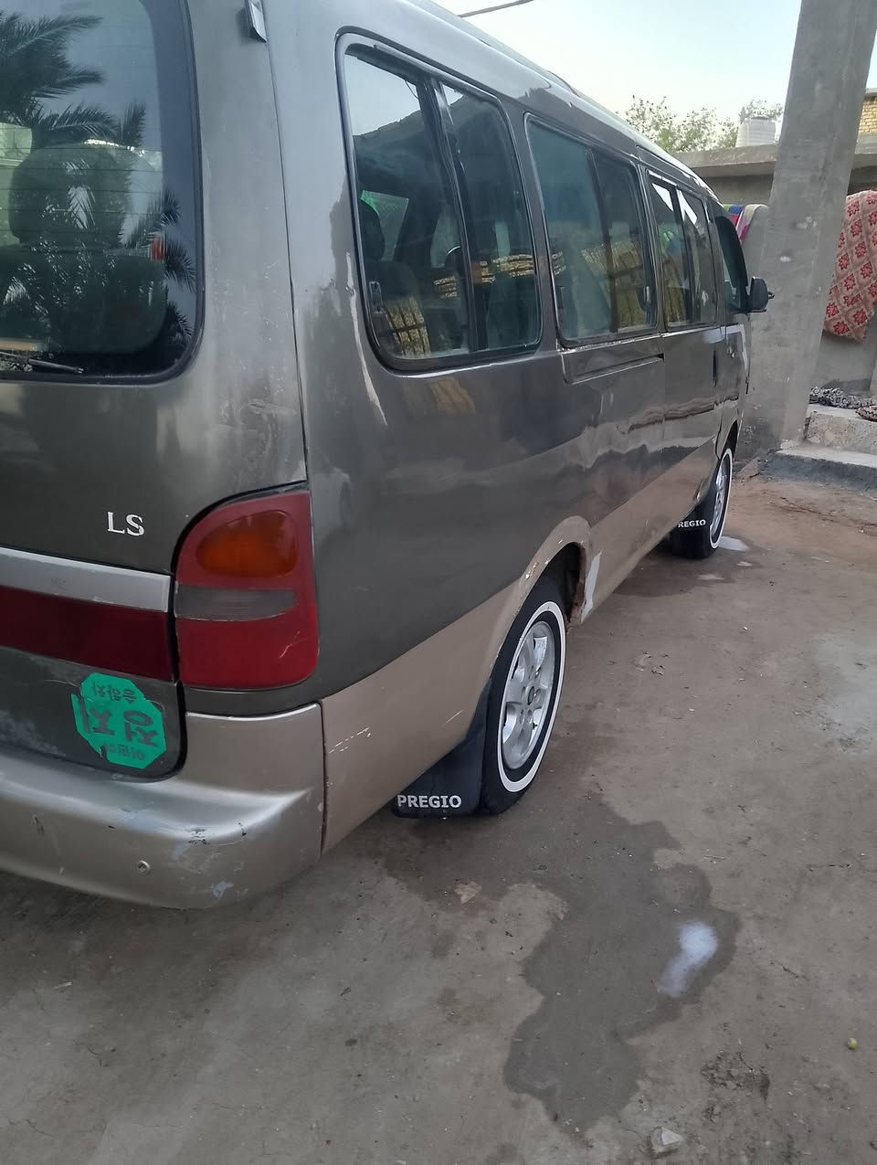 السلام عليكم كيه بريجو شبوط 2001 مكينه وكير وكسن وحداديه وره كدام كله جديد تخم تاير باتري كهربايت كله شغاله الشواصي شركه بس الوره جهت العبري مصلح باج السياره بيه بس ربع وره باب السلايت ولباقي كفاله عامه رقم بصره سنويه 27 مصفره هيه مرور مداور ثاني يوم المكان النجف ناحيت العباسيه السعر 105 وبيه مجال رقم التلفون *********** ترهم مراوس بمنغولي مسكر
