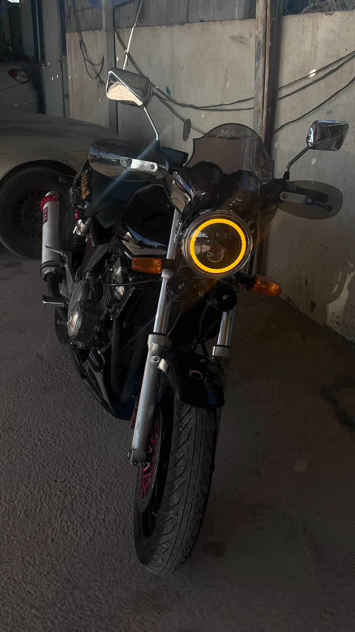 سيبي 400 • جيل اول • ما بيه اوراق