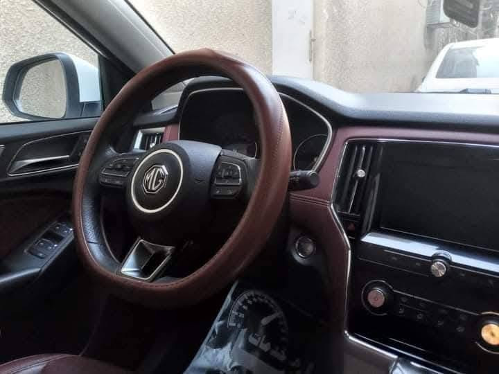 السلام عليكم بيع سريع جوه السوك ونضيف بلادي ماكو اختها بسوك
 سيارة نوع MG/RX5
موديل/2021
اللون/أبيض
السيارة ماشية 69700 كم
تاريخ شرائها مباشر(صفر) من شركة MG في 2022/4/22
 لايوجد فيها اي دعمة
 يوجد فيها ضمان صيانة المتبقي منه 2 سنة من اصل 6 سنوات
  السيارة جناي وليس بياع شراي.. موظف.. فقط من البيت الى الدائرة والعكس ونضيف شرط الفحص وتتاكد اي ضربه وصبغ قوي او حادث مبيها دواخلها بلادي برغي ممبدل منها نضيفه تجي شرط الفحص وين يعجبك واي مكان يعجبك وتبريدها ثلج رقمها بغداد ما عليها اي غرامات وتحويل مباشر ما بيها اي مشكله
سعرها 120 وبيها مجال
***********

