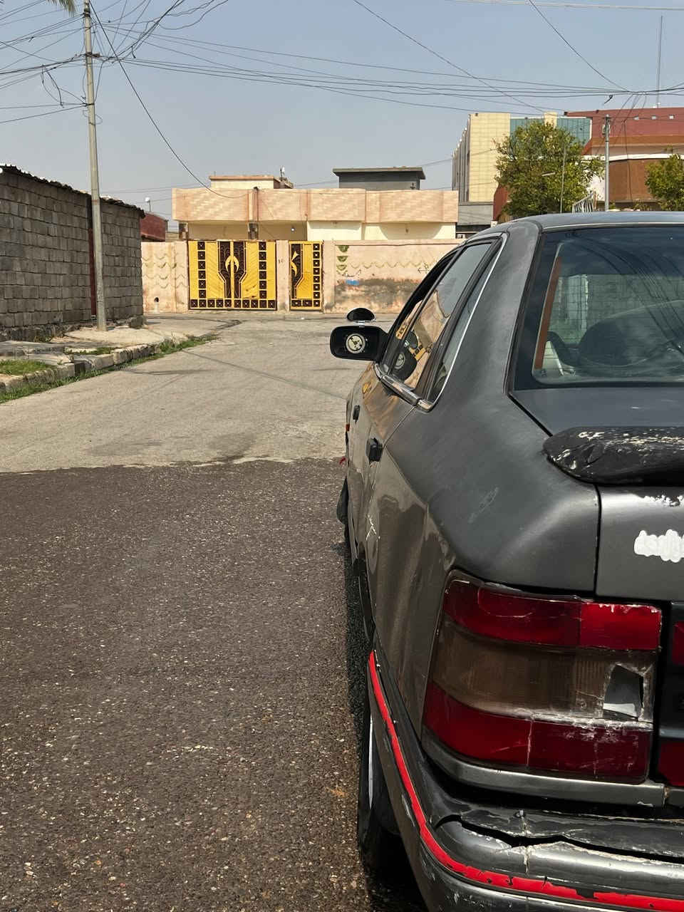 فورت سكاربو • ١٩٩٣ • كشر نضيف