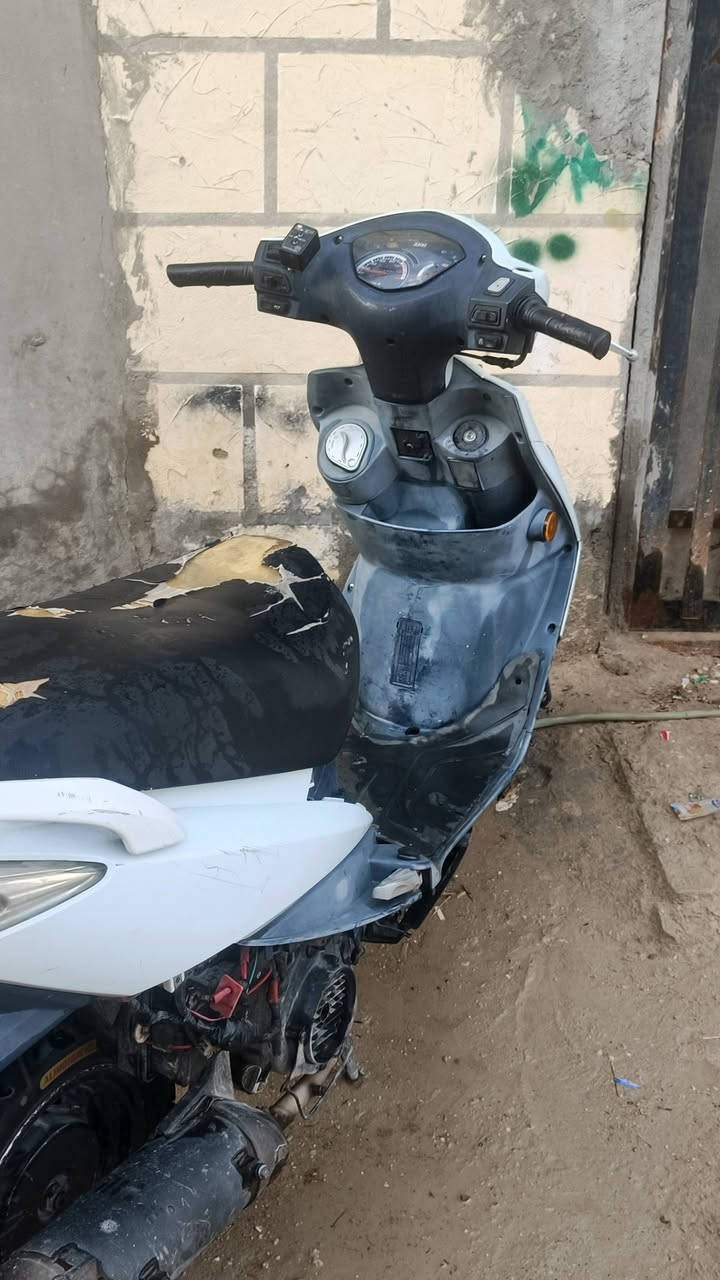 لبيع دراجه مفتوحه مره واحده
سلف وكهربائيات شغاله كل دراجه 
مكاني كربلاء،بل حر 

رقمي***********
 دراجه نضيفه من دعمات 
رايدله ترتيب شويه
 وموجود خاص
