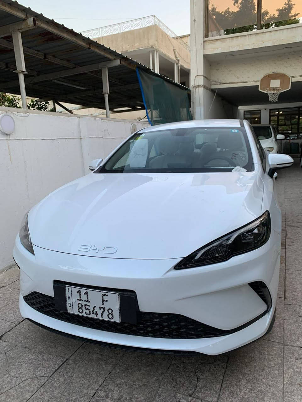 للبيع  byd سيل 5 2025 بلكن هايبرد تمشيك 2100 بلتفويله بطاريه 55  مكفوله كفاله عامه وياها كارت تشغيل وفوم وشاحنه و سبير وارضيات رزلاين وشادلها عازل مال جام حراري ماشيه 10 آلاف السعر 22 مليون مكان السياره بغداد للاستفسار ***********
