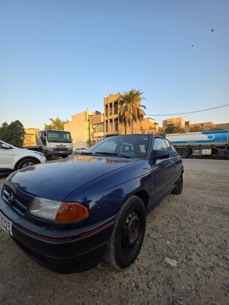 السلام عليكم استرا موديل93بلاد كتلوكات الشركة بيهة جام كهرباء مري  كهرباء  سنتر لك جطل واحد مابيهة   خصم الحجي سيارة لك مكينة2000 للاستفسار***********/////***********العنوان الدورة الميكانيك السعر50ورقة
