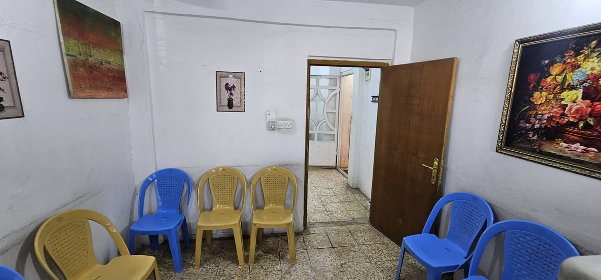 اعاده نشر بسبب الوعود الكاذبة
سلام عليكم مختبر طبي للبيع في بغداد /حي الأمين الثانية/ شارع البانزيخانه مختبر متكامل وشغال بس اجازة مابي سبب البيع فض الشراكة
المختبر طابق اول صاير والطابق الأرضي بي دكتور بوليه وثاني عظام وكسور ابو العظام يتواجد يومين ب الاسبوع
الأجهزة الي بي هي أجهزة المسموحة ب المختبر الجانبي ب الإضافة إلى جهاز ايكروما إيجار المختبر 350 المختبر معزل صارله اسبوع
ماابيع أجهزة ابيع المختبر كامل
 
ما متواجد فيس بس واتساب 
للاستفسار ***********
