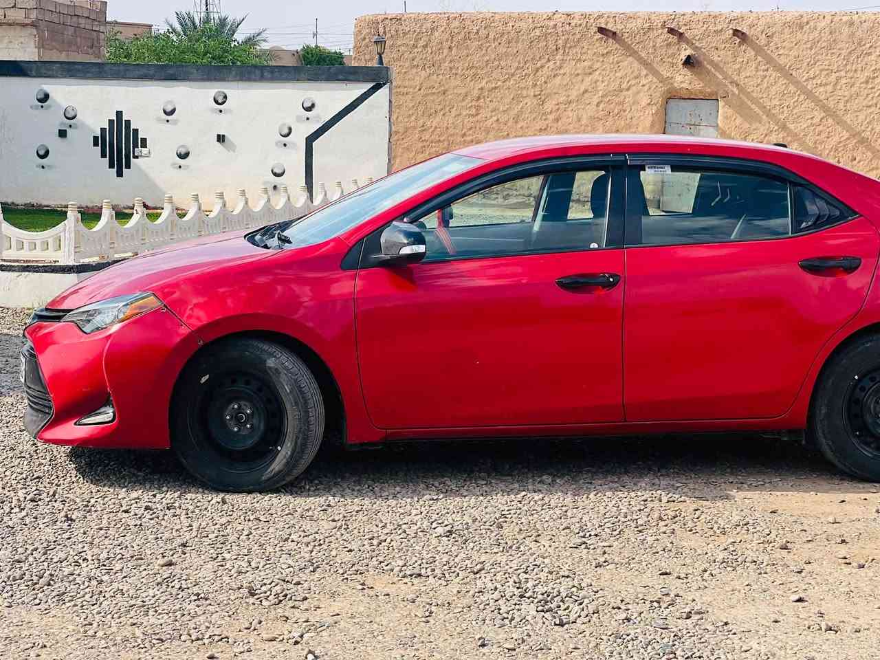 #السلام_عليكم
للبيع 
كورلا موديل 2018 
تبريد ثلج ❄️
طخم تاير جديد 
صدر 
سياره جاهزه من كلشي ربع ماتحط عليه 
نضيفه حيل 

ضررها خفيف موجود بل سونار ( السونار ويا صور السياره )

السياره للبيع 
#سعرها 123 وبيهه مجال

*********** رقمي (امجد الكردي)

نص مكتوب في الصور:
- hm_fv6