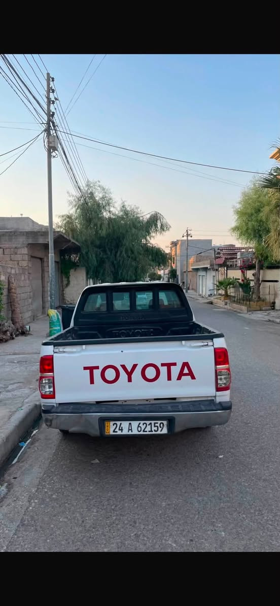 بيكم مرزي سعودي داخل سور و بودي حلقه
موديل 2006
رقم وسنوي جديد 
داخل سور 
عام صبغ 
برين شه رت شاصي شرت 
سعر 117 $ مجال بصيط 
گير مكينه اكسن شاصي شرط بجم كبس
***********
