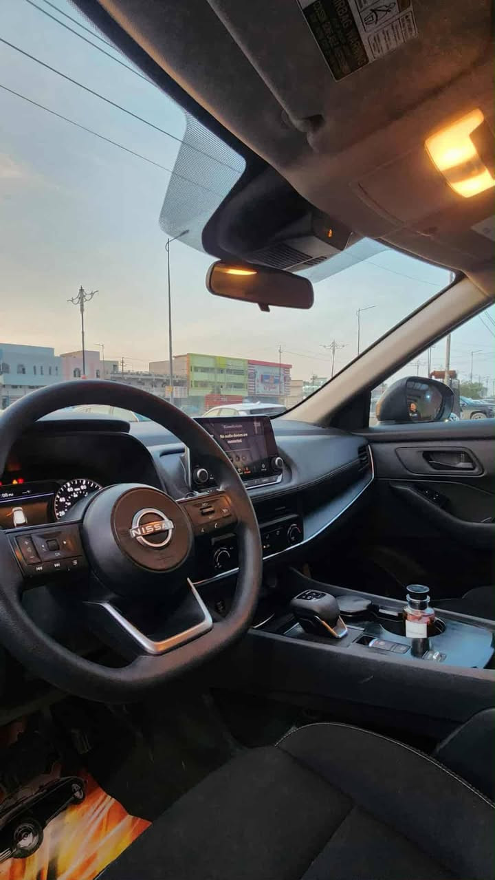 نيسان روج 24
مرقم بغداد  بسمي 

ضرر بس بنيد بدون شاصي أو لغد شرط

***********

145$
