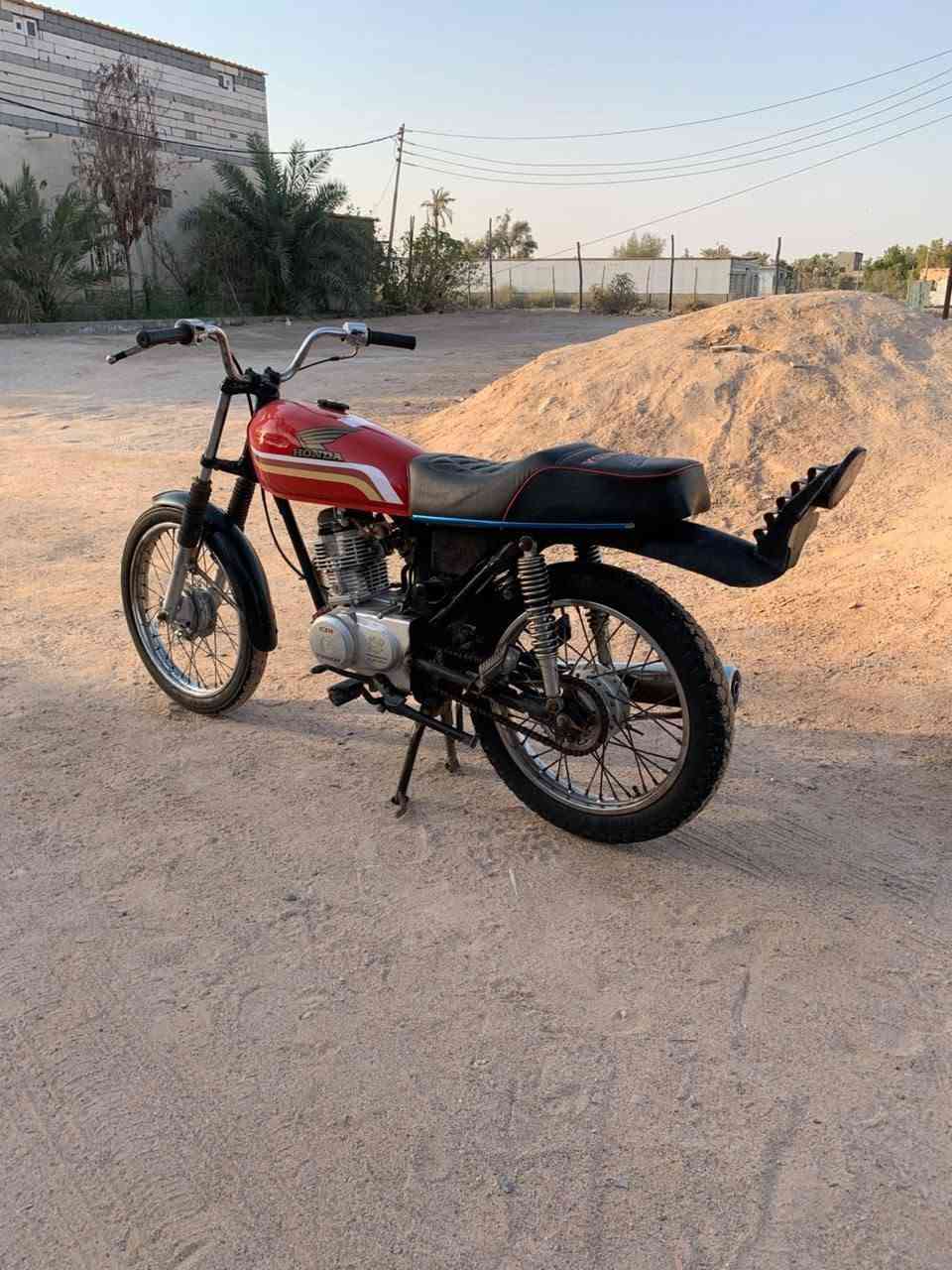 سلام عليكم دراجه تايكر البيع مبدل بس مفتوح مره وحده دراجه خير من الله سعر 500وبيه مجال طيبين عنوان بصره ابو الخصيب العوجه رقم ***********
