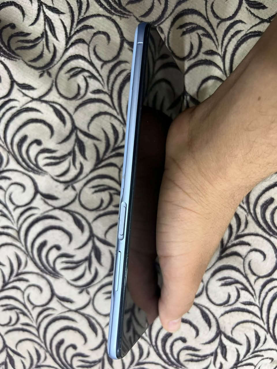 السلام عليكم بيع مستعجل
هونر x7a

ذاكره128

بطاريا 6000 عملاقه

رام 6 

مستبدل شاشه اصليه شرط 

***********بي وتساب

نص مكتوب في الصور:
- حول الهاتف 0:09 MagicOS إصدار 8.0 رقم الإصدار 8.0.0.334(C185E12R2P3) الموديل RKY-LX2 وحدة التخزين الداخلية المساحة الفارغة 108.49 غ.ب. الإجمالي 128 غ.ب. اسم الجهاز HONOR X7a المعالج المركزي Mediatek Helio G37 ذاكرة الوصول العشوائي 4+4 غ.ب. HONOR RAM Turbo دقة الشاشة 1600 × 720 البطارية 6000 mAh