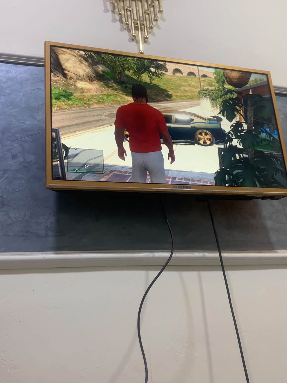 ‏سلام عليكم عندك Xbox 360 للبيع مكاني بغداد جهاز نظيف كله شغال السعر 120 جوز قات الاصلية جوزتك كلهن شغالات***********
