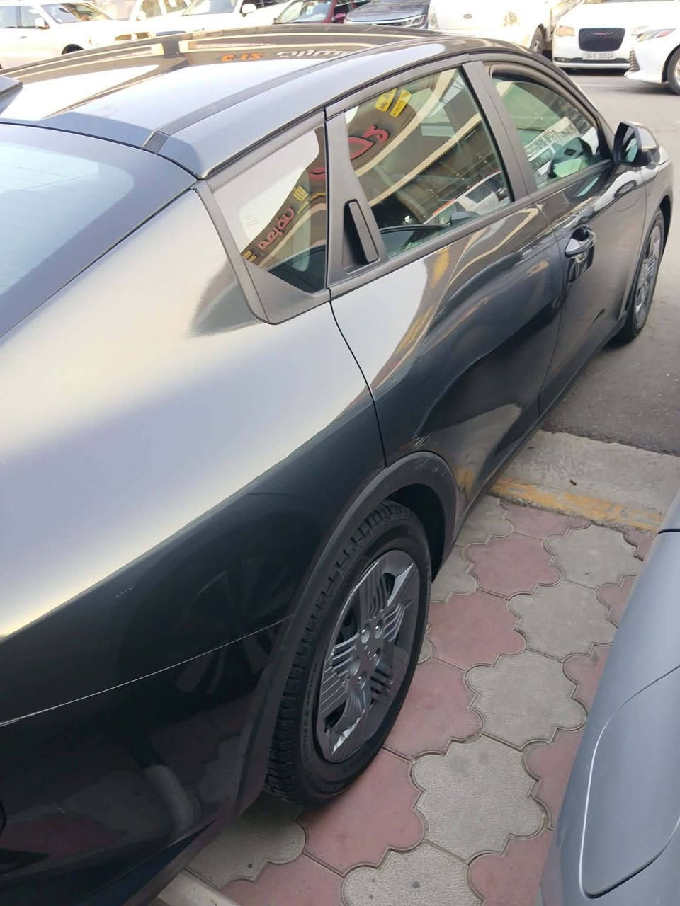 السلام عليكم اخوان مكلف بالنشر أتصل عالرقم
سيارة للبيع K4 كي فور،، السعر  $ 150
 كاتي تترقم اربيل بعد شهرين الضرر جاملغ وباب الخلف اليمين بدون اربك  بدون دواخل
***********
