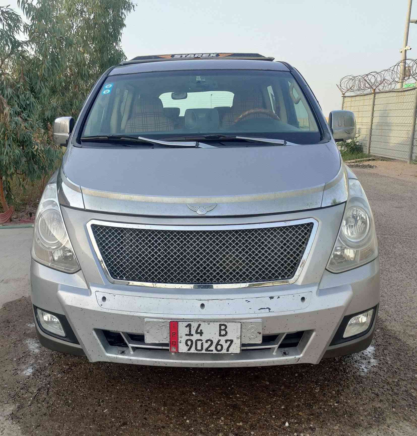 بيع فقط السعر 160 وبيها مجال
12 مسجله 18 كل اصولياتها تقره 18 بسمي  ملكي اصل مسكر  . مكينه سورنتو بشهر الواحد شادها . حداده مضبوطه. تايرات تخم . تبريد ثلج ❄ بمعنى الكلمه . تدفئه شغاله غير ملغيه . صبغ باب السلايت جهة السائق وبارد موضح بالصور وشخط موضح ايضا . مكاني البصره  القرنه *********** اتصال او وتساب
