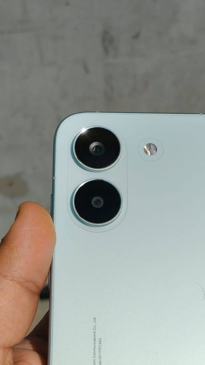 السلام عليكم 
الوحش poco x8pro
اللون المميز الفيروزي 🩵
ذاكرة 256 تتوسع لل 264
بطارية 100 🔋
عدد الدورات 70 
النضافة: 1000%
كامل الملحقات 
السعر 550 وبي مجال الطيبين 
ملاحظة ماعجبك السعر اعبر المنشو ولاتعلق رجاءاً
مكاني بغداد الزعفرانية 
توصيل ماعندي 
***********
اتصل وتدلل
