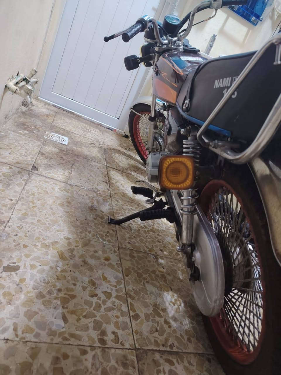 الهم صل على محمد وآل محمد❤️ 

السلام عليكم نامه برو مكينه غطاس🏍️ 
  افضل شي بالسوك✋ 
للبيع وكيله دراجه العارضي اصولي وليس سكنر🧑
  كارتون شوف عينك ما تعتاز شرح 🪬
موديل 20 ستسم بلادي مالته🔜 
سعر 650وبيه مجال بسيط كلش 💵 
عنوان النجف الاشرف 🇮🇶 
📲 ***********📲
دراجه احلئ من صور بعد مكفول من شخط هم

