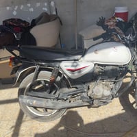 بوكسر و بولسر ثنينهن بدون اوراق  البوكسر كل نقص مابيها جاهزه للشارع  ا...