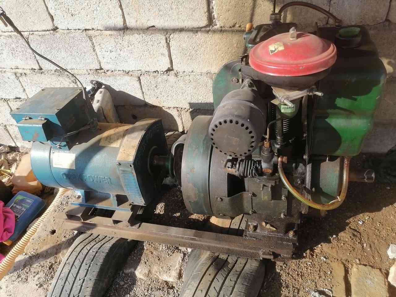 مولد هندوري داينمو سبعه ونص كيفي شغال أي عيب مابي تجفيت جديد مكاني ديالى  الخالص منطقة الأسود 
الشراي يخابر ويدلل *********** خاص موجود
