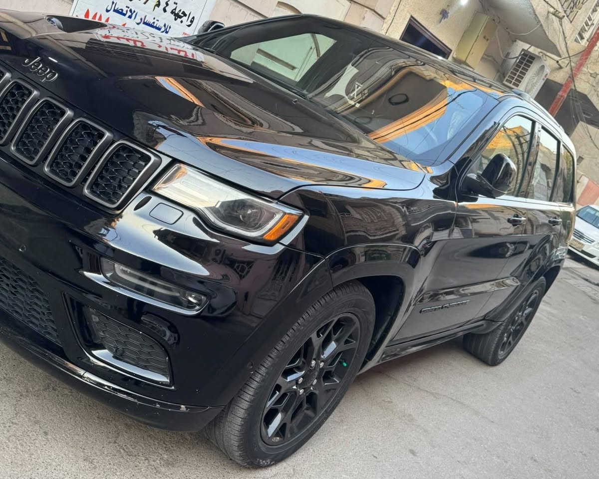 ​🔥 للبيع: جيب كراند شيروكي (Limited X) موديل 2021 - رقم بغداد ألماني 🔥
تمتّع بفخامة وتميز الـ Limited X 

(رجاءً التمييز بينها وبين فئة اللاريدو العادية)!

​📅 الموديل: 2021

⚙️ المحرك: 6 سلندر - 3600 CC

🚘 نظام الدفع: 2Wheel

🪪 الرقم: بغداد ألماني (جاهزة للتحويل المباشر )

⭐ المواصفات: فول مواصفات أعلى فئة باللمتد X.

🚘 السيارة ماشية : 64 ميل

​📋 وضع السيارة وحالتها:

 الحادث: أمريكي (قمارة وجاملغين خلفية مصبوغة )

🛡️ الضمان: السيارة مكفولة كفالة عامة من الكص ومن أي عيب شرعي، وجاهزة من كلشي وماتحتاج أي مصاريف.

📸 الصور: صور الحادث بأمريكا متوفرة بالكامل للجاهز والشراي.

​📍 المعاينة: بغداد - المنصور.

​📞 للتواصل والاستفسار : ***********

لمعرفة السعر اكتب رقم : 1
