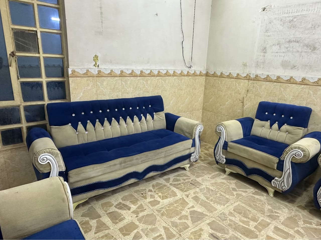 كنب ١٠نفرات • نظيف • النجف