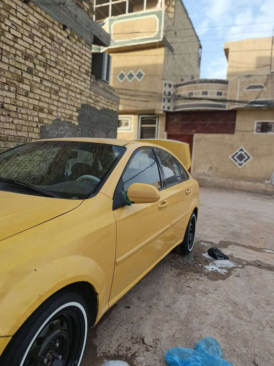 سلام عليكم اوبتره للبيع مديل 2011 سياره شركه عامه تخم تاير حداديه وره وكدام بل كارتون سياره كبل للشارع ماذب عليه ربع سياره بسمي مداور ثاني يوم مصفره هيىه وغرامام.. ....... سعر 60 وبيه مجال 
العنوان كربلاء  ..... رقم *********** اتصل وبيك خير وتدلل

