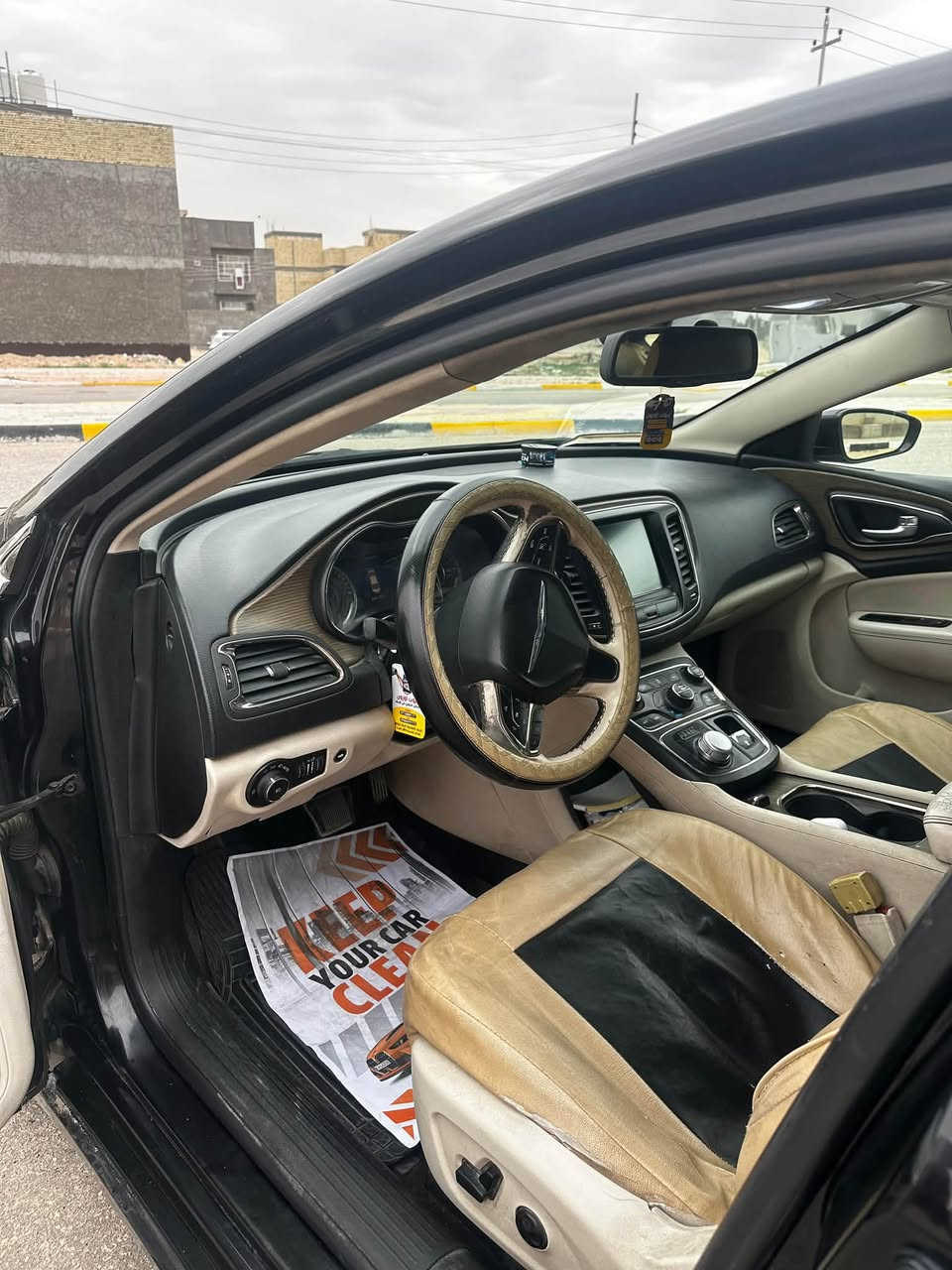 للبيع او المراوس

للبيع كرايسلر C200 موديل 2015
🚗 اللون: أسود أنيق
🇺🇸 وارد: أمريكا (بيه ضرربالنيد فقط)
📍 الموقع: كربلاء
🛠️ الحالة: نظيفة جدًا –بلعراق بيها بابين، كل باب بيه شبر صبغ بسيط أثر شخط، ما بي أي أضرار ميكانيكية السياره مكفوله من فتح اي قطعه
⚙️ المواصفات:
 • محرك 2.400
قوي واقتصادي
 • گير أوتوماتيك ناعم
 • منضومه تبريد كامله عايزه فقط كمبريسر
 • تحكم سكان
 • شاشة كبيره
 • حداديه جديده
 • تشغيل بصمة عن بعد
 • ستيرن جلد
 • تحكم بالمرايات والنوافذ كهرباء
 • تايرات جديدة
 • داخلية نظيفة جدًا
خزن ميموري
كشنات تدفئه جلد
داخل لونين 
      ادامه كامله 

📍مراوس ترهم 
📍مراوس بc200  3.6
السعر 90$وبيها مجال للشراي
للاستفسار يرجى الاتصال أو المراسلة 
***********
