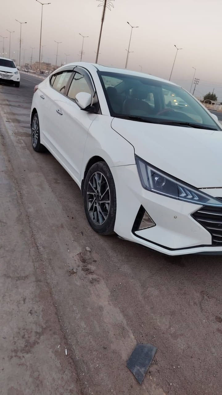 سلام عليكم سياره نوع النتره موديل     2020 خليجي فول فتحه شاشه كامره حساسات امامي خلفي تحكم ستيرن جهتين شاير مري مري شفط منضومه كشاف زنون كفاله كير مكينه حداديه تخم تاير تبريد كفاله من ضربه او تبديل او صبغ كفاله عامه رقم سياره بابل  تحويل مباشر ابسمي سياره  العنوان كربلاء السعر 155بيه مجال رقم الهاتف***********
