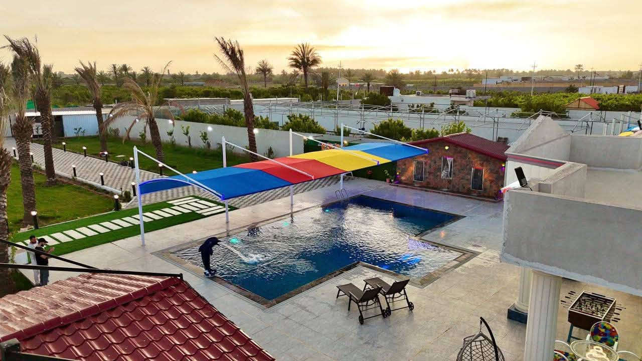 السلام عليكم  📍موقع بلد
يتوفر لدينا حجز مزرعه vip طيلة ايام الاسبوع 🌴🌳
علماً ان مزرعه موثقه بتطبيق اجرلي 
⭕️ يوجد لدينا نظام شفتات
-يبدا الشفت النهاري من الساعة 10 صباحا الى الساعه 6 مساءاً
-يبدا الشفت المسائي من الساعة 8 مساءاً الى الساعة 8 صباحاً
- يتوفر الشفت اليوم الكامل من 10 صباحا الى ثاني يوم 8 صباحاً 
📍للحجز و الاستفسار يرجى الاتصال على الرقم التالي:
***********📞
***********📞
