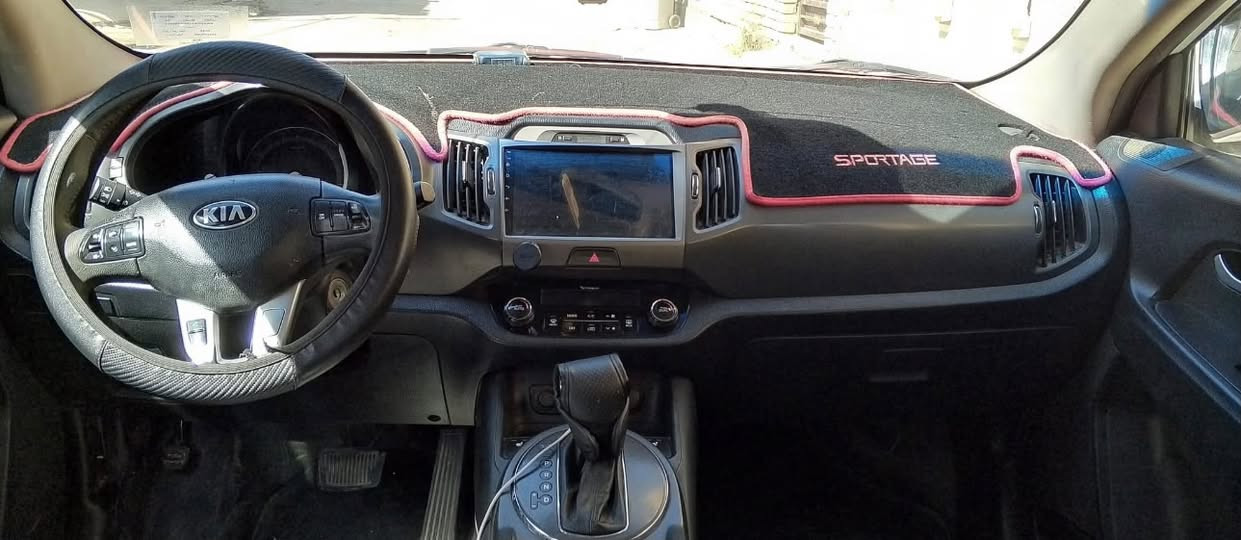 كيا سبورتج 2012 خليجي
باسمي والتحويل مباشر 
رقم بغداد
المحرك: 2400 
نظام الدفع: فور ويل (AWD)
الممشى: 152 ألف كم
السيارة فول مواصفات عدا البصمة
كشنات جلد
تدفئة كشنات
أرضية مغلفة جلد
فتحة سقف بانوراما
تحكم ستيرن كامل
مرايا شفط كهرباء
سبير السيارة منازل
152
تواصل عن طريق الرقم
***********
