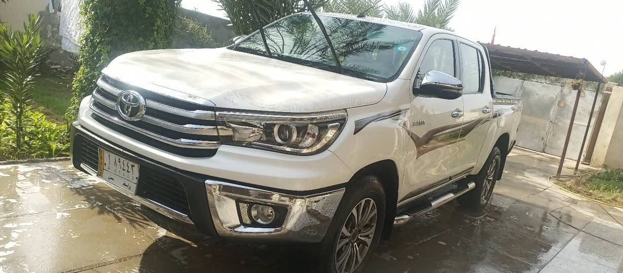 فورويل 18 
كير عااادي
رقم واسط الجديد سنويه2031باسمي
سعودي بصمه ام الدعاء كفاله من تبديل صبغ بيها بارادت بصيطات جدا كير محرك اكسن مكفولات وعلى وضع الشركه
 المكاان ميسان 
للاستفسان يرجا لاتصال على الرقم ***********...

